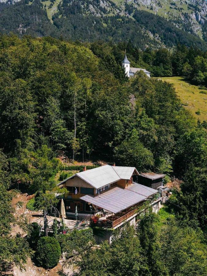 Lodge Dom Na Lovrencu Baselj Bagian luar foto
